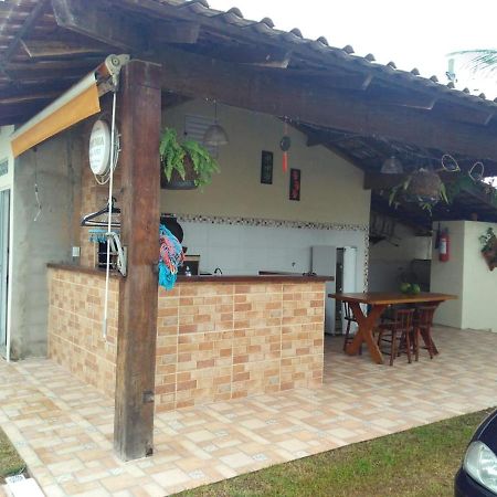 Casa De Praia Com Piscina Em Caraguatatuba - Sp Luaran gambar